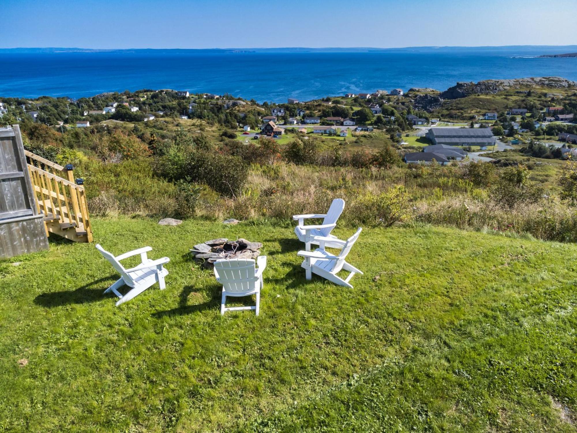 Belle Vue Cottage - Upper Island Cove Exterior photo